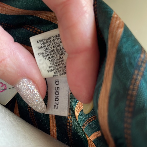 Victoria’s Secret full length robe - Picture 9 of 9